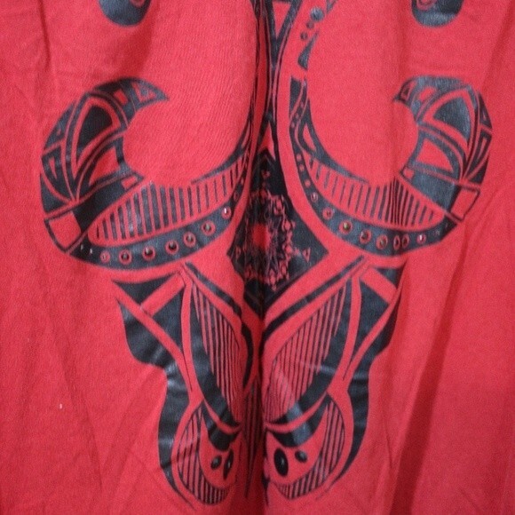 Dereon Red & Black Graphic Cut Out Sexy Edgy Distressed Top 1X - Picture 6 of 12